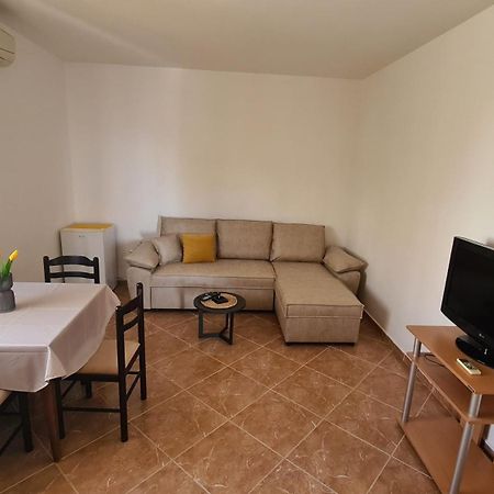 Apartments Mare Ulcinj Exteriör bild