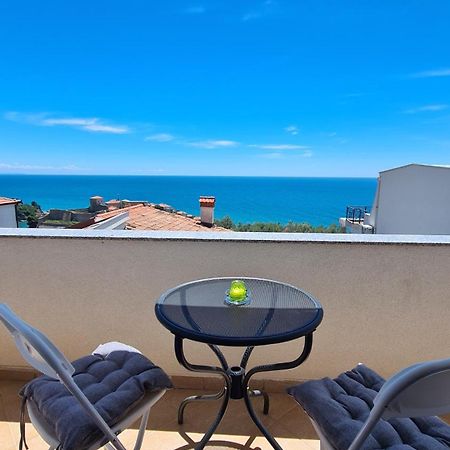 Apartments Mare Ulcinj Exteriör bild