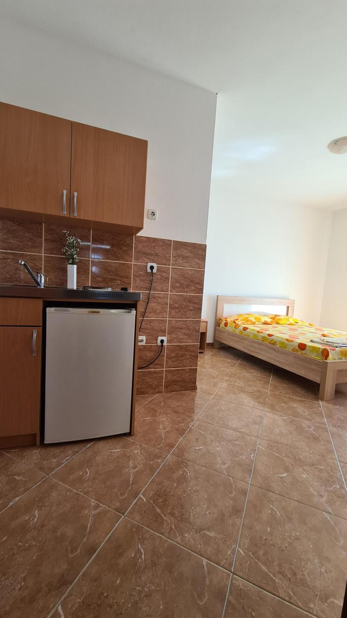 Apartments Mare Ulcinj Exteriör bild